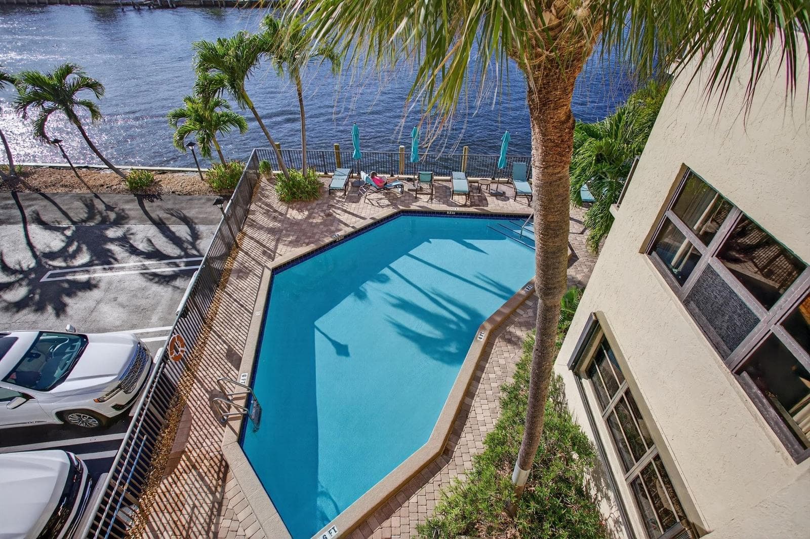501 N Riverside Drive # 301, Pompano Beach, FL 33062 photo 4