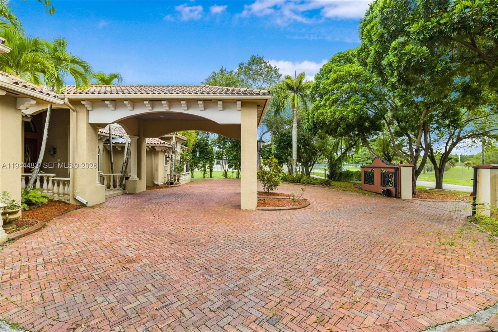 7761 SW 122nd Ave, Miami, FL 33183 photo 5