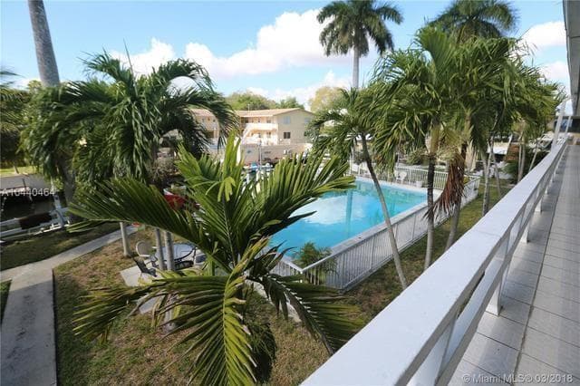 1820 Venice Park Drive # 205, North Miami, FL 33181 photo 2