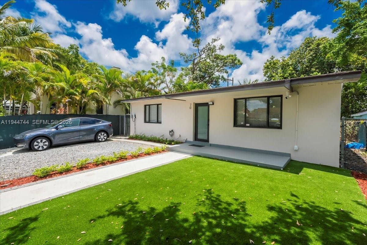 70 NW 47th Ter, Miami, FL 33127 photo 3