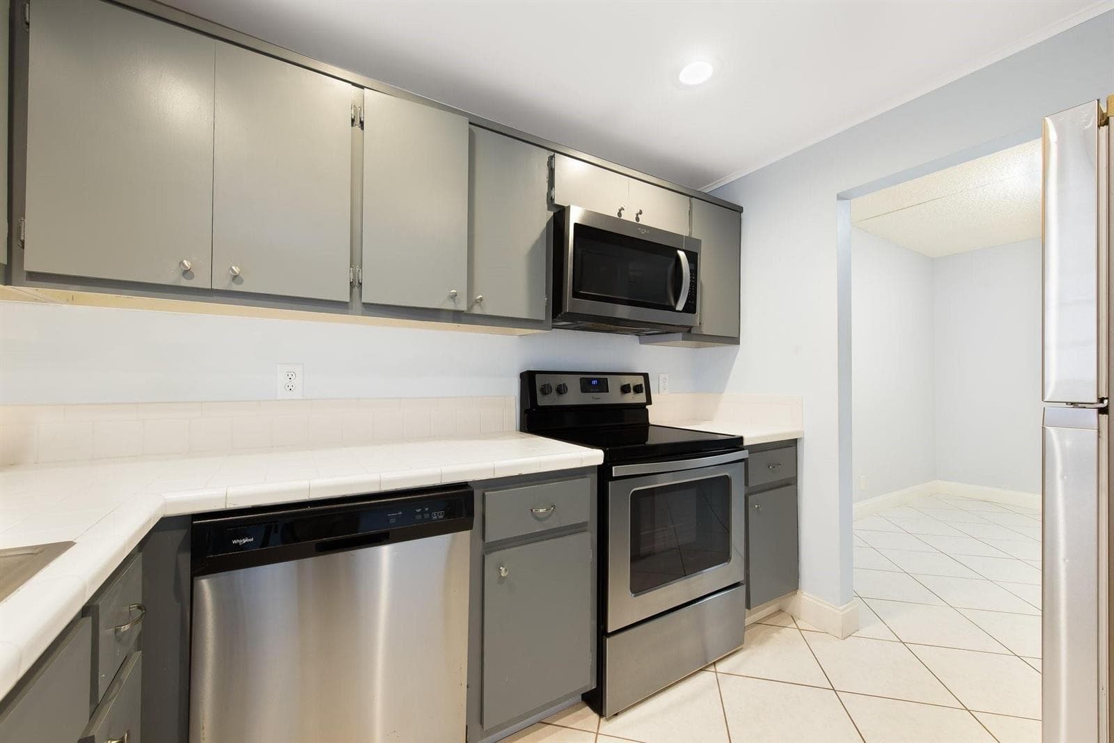 1340 NE 28th Avenue # 232, Pompano Beach, FL 33062 photo 2