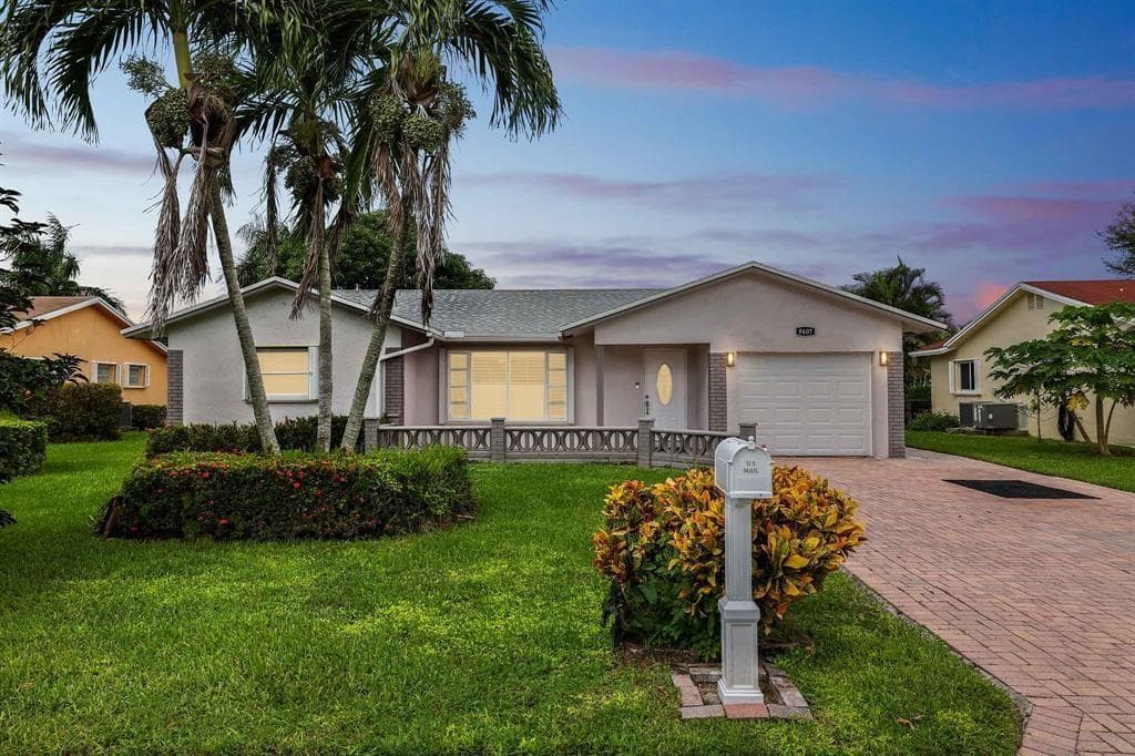 9407 NW 70th Place, Tamarac, FL 33321 photo 4