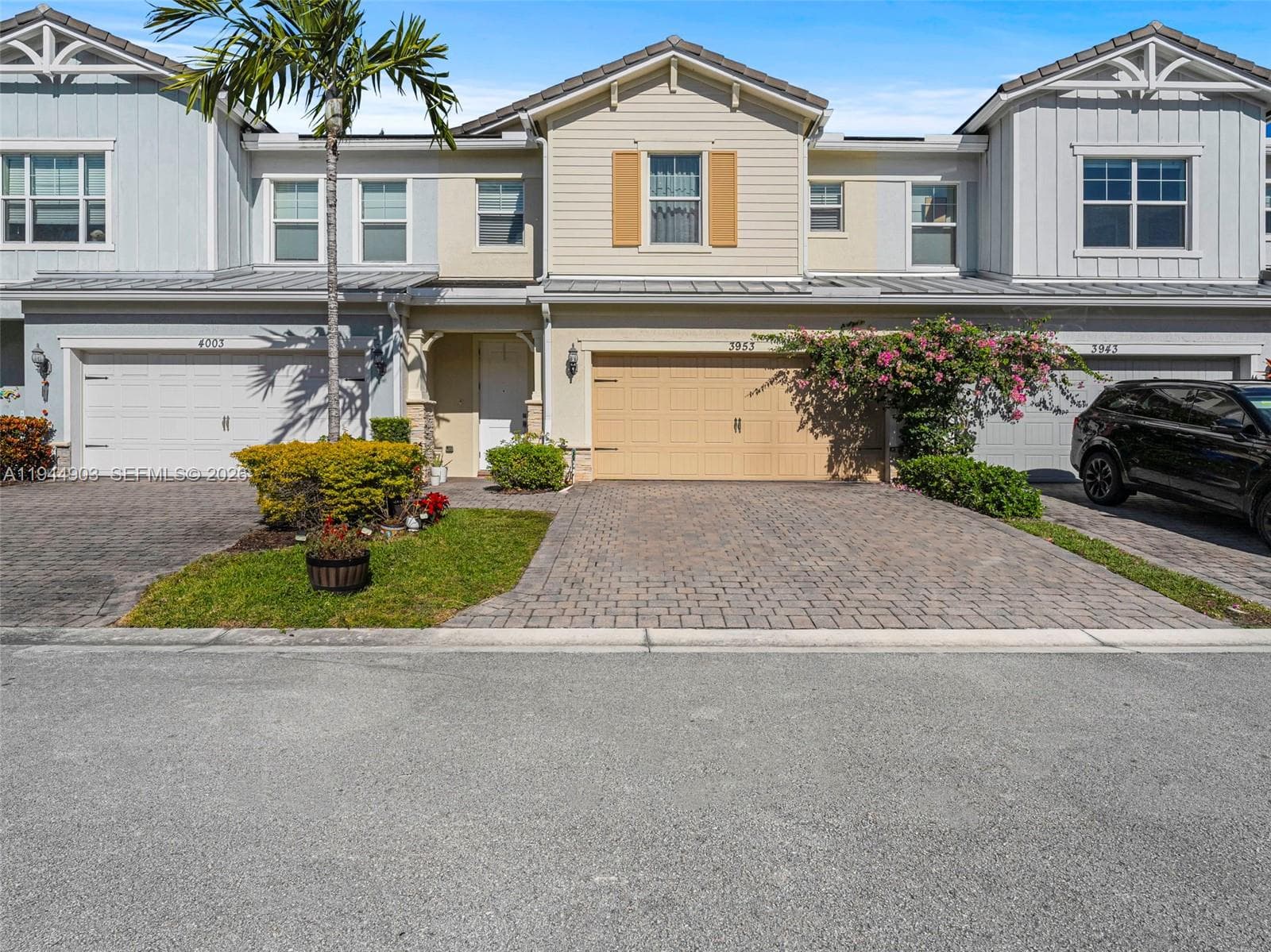 3953 Black Olive Ln, Hollywood, FL 33021 photo 3