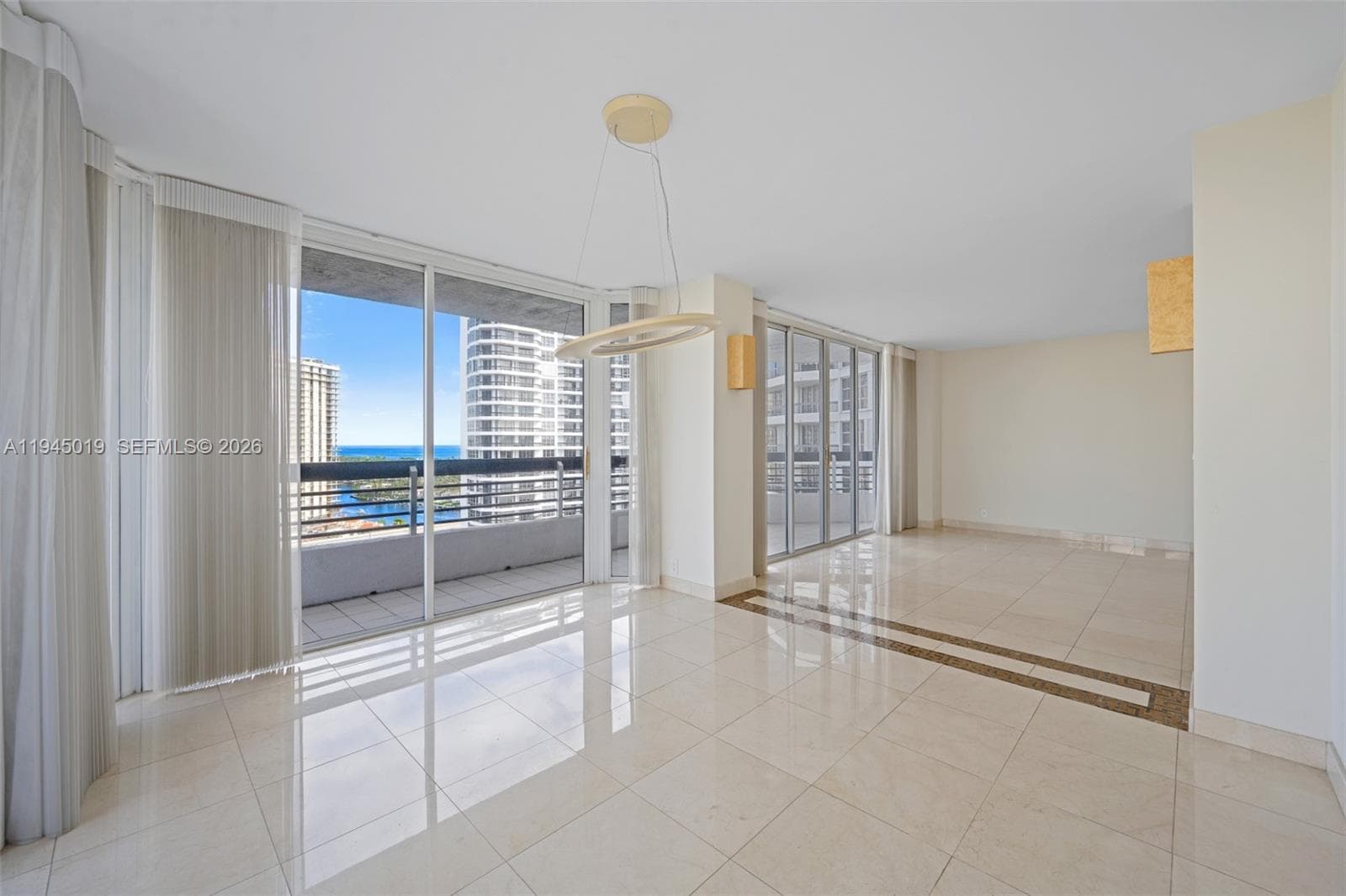 19101 NE 36th Ct # 2006, Aventura, FL 33180 photo 2