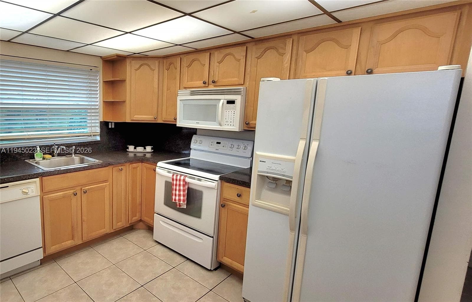 9861 Sunrise Lakes Blvd # 310, Sunrise, FL 33322 photo 3