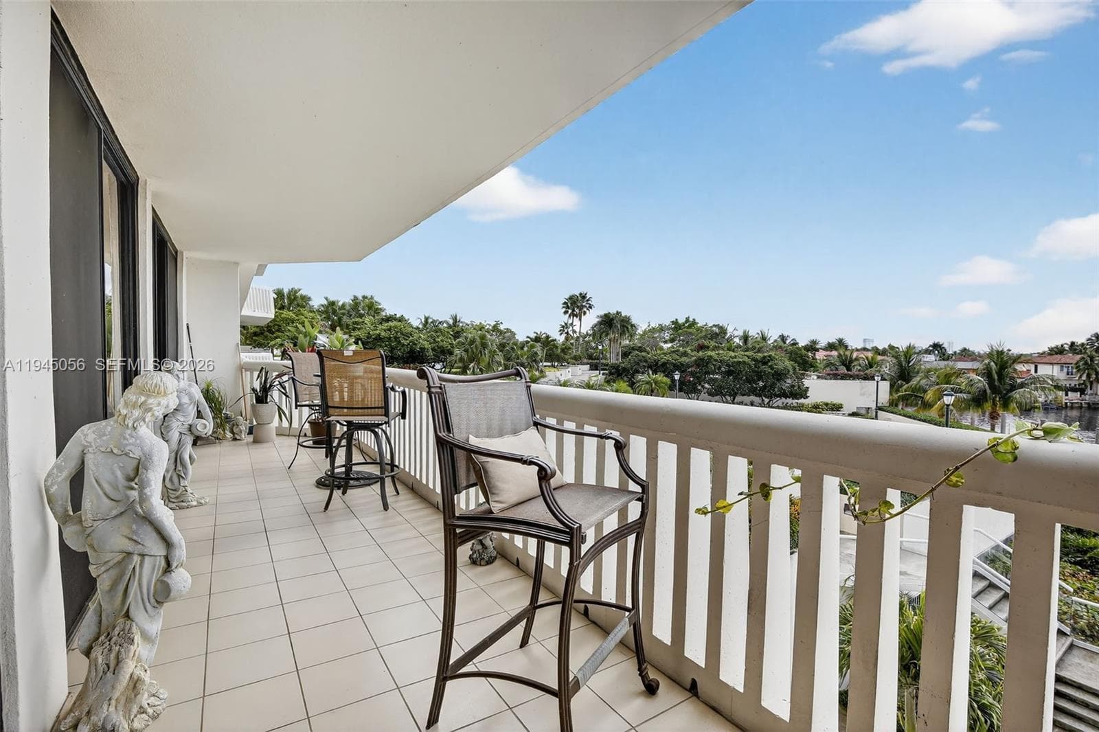 1000 Island Blvd # 312, Aventura, FL 33160 photo 3