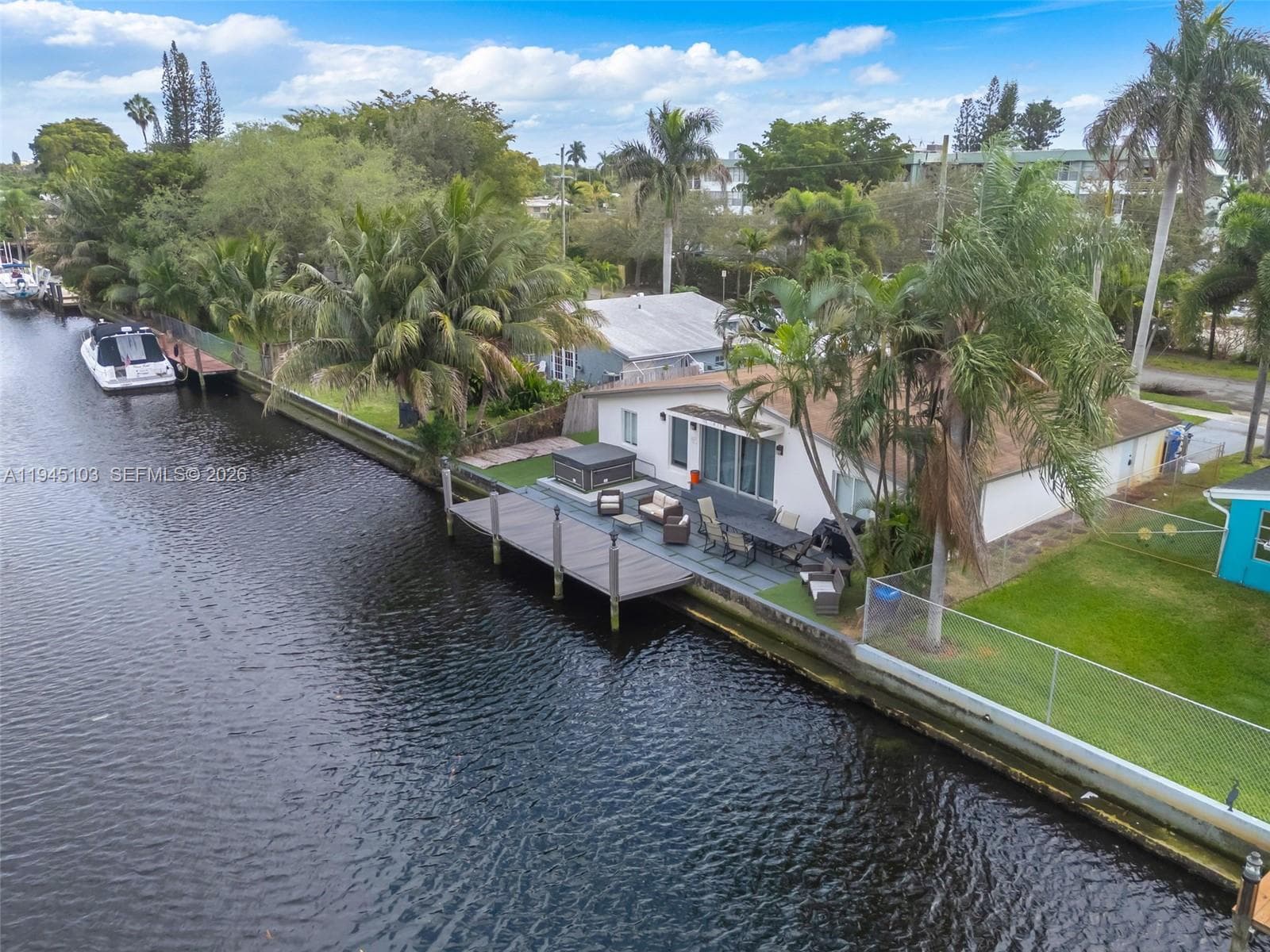 2721 Harding St, Hollywood, FL 33020 photo 3