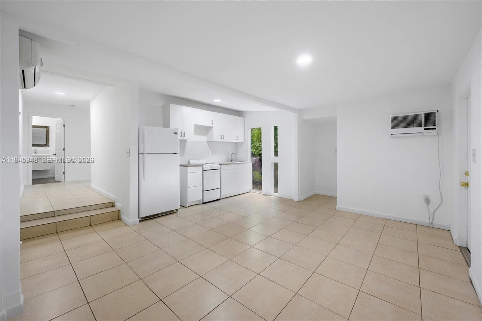348 NE 58th St, Miami, FL 33137
