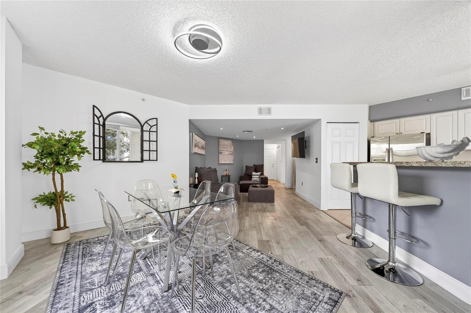 520 SE 5th Avenue # 2404, Fort Lauderdale, FL 33301 photo 5