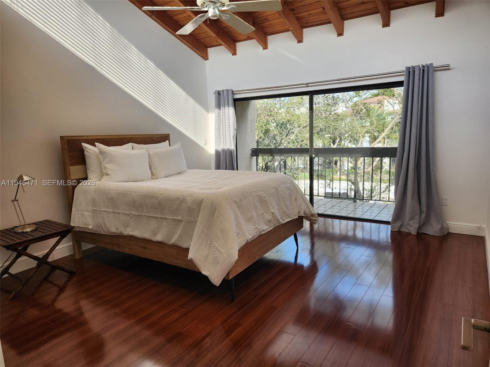 5201 Orduna Dr # 14, Coral Gables, FL 33146 photo 4