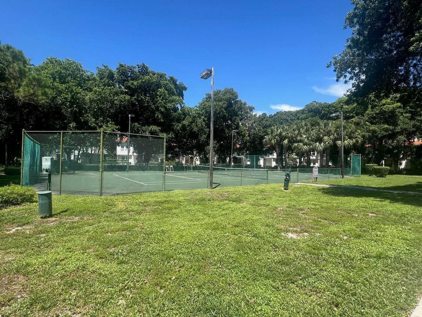 1050 Crystal Way # D, Delray Beach, FL 33444 photo 2