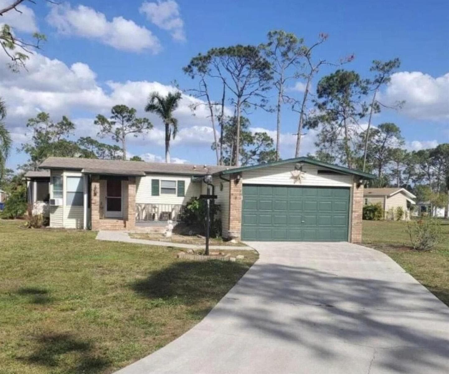 19418 Saddle Brook Court, Fort Myers, FL 33903
