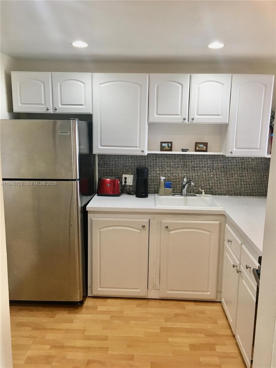 20379 W Country Club Dr # 1737, Aventura, FL 33180 photo 3