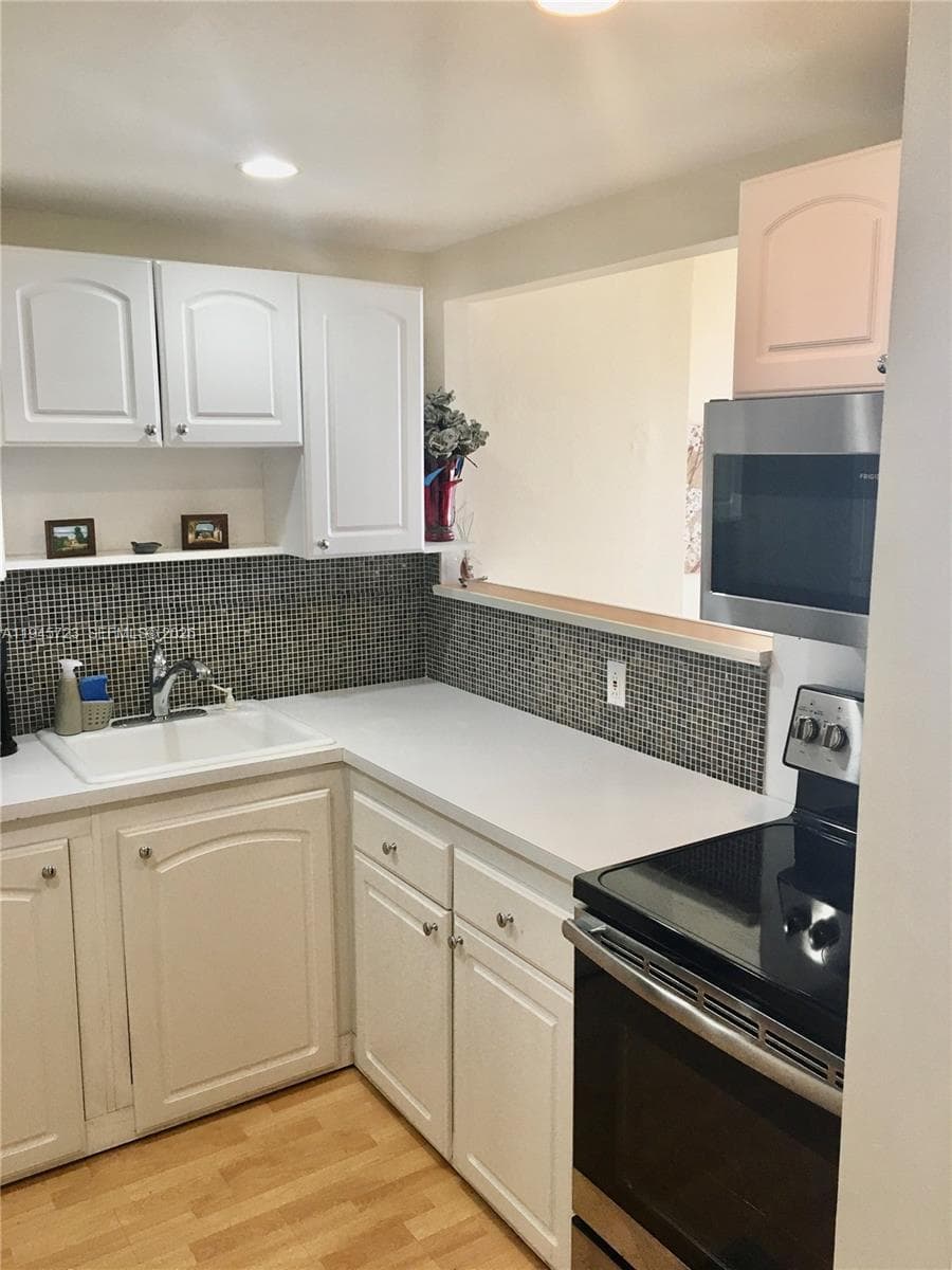 20379 W Country Club Dr # 1737, Aventura, FL 33180 photo 4