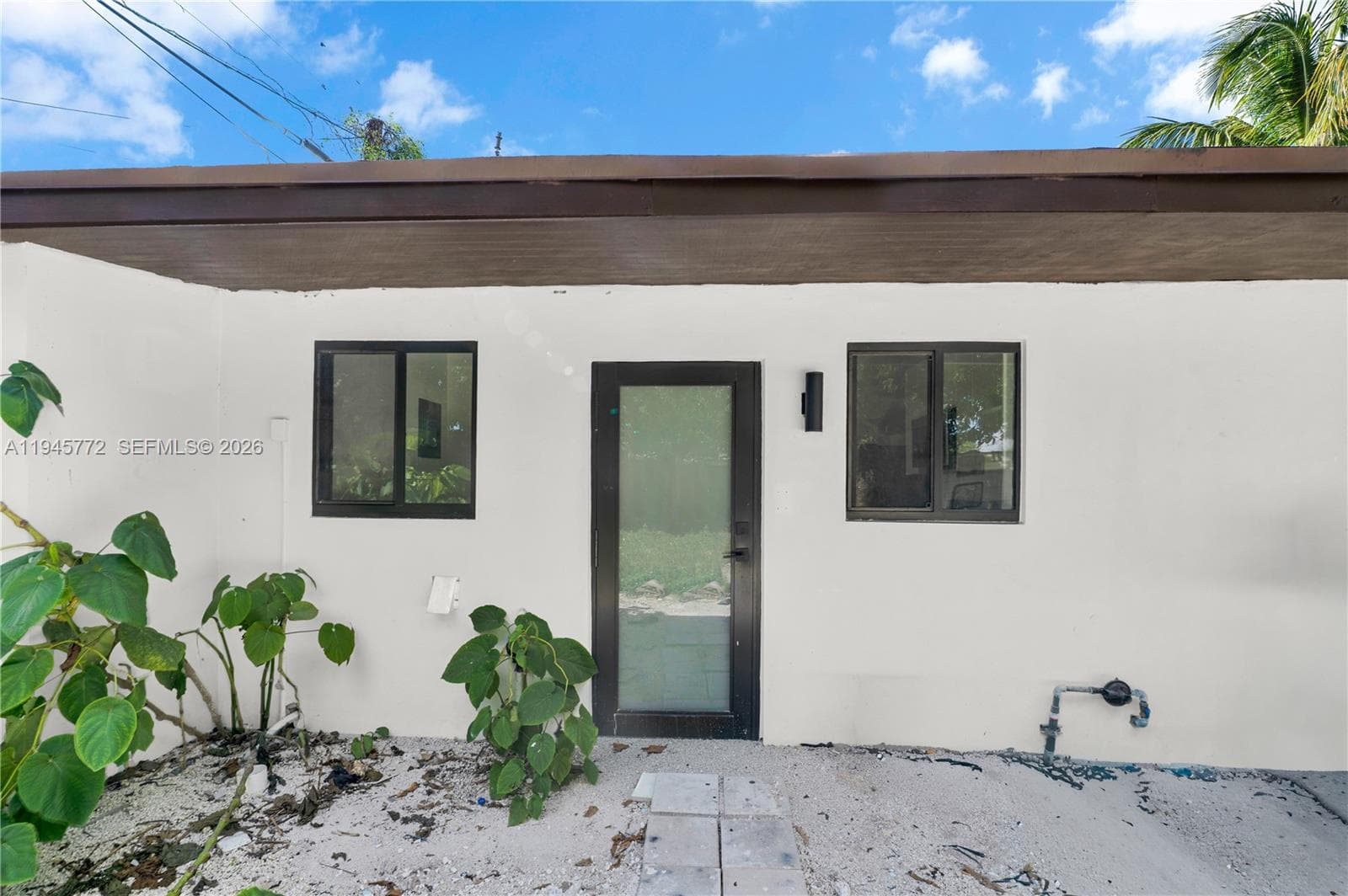 3040 NW 93rd St # A, Miami, FL 33147