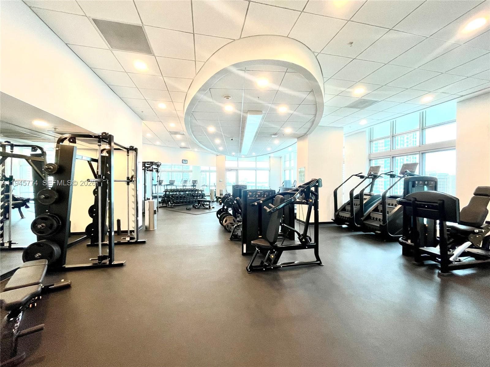 300 S Biscayne Blvd # T-1803, Miami, FL 33131 photo 5