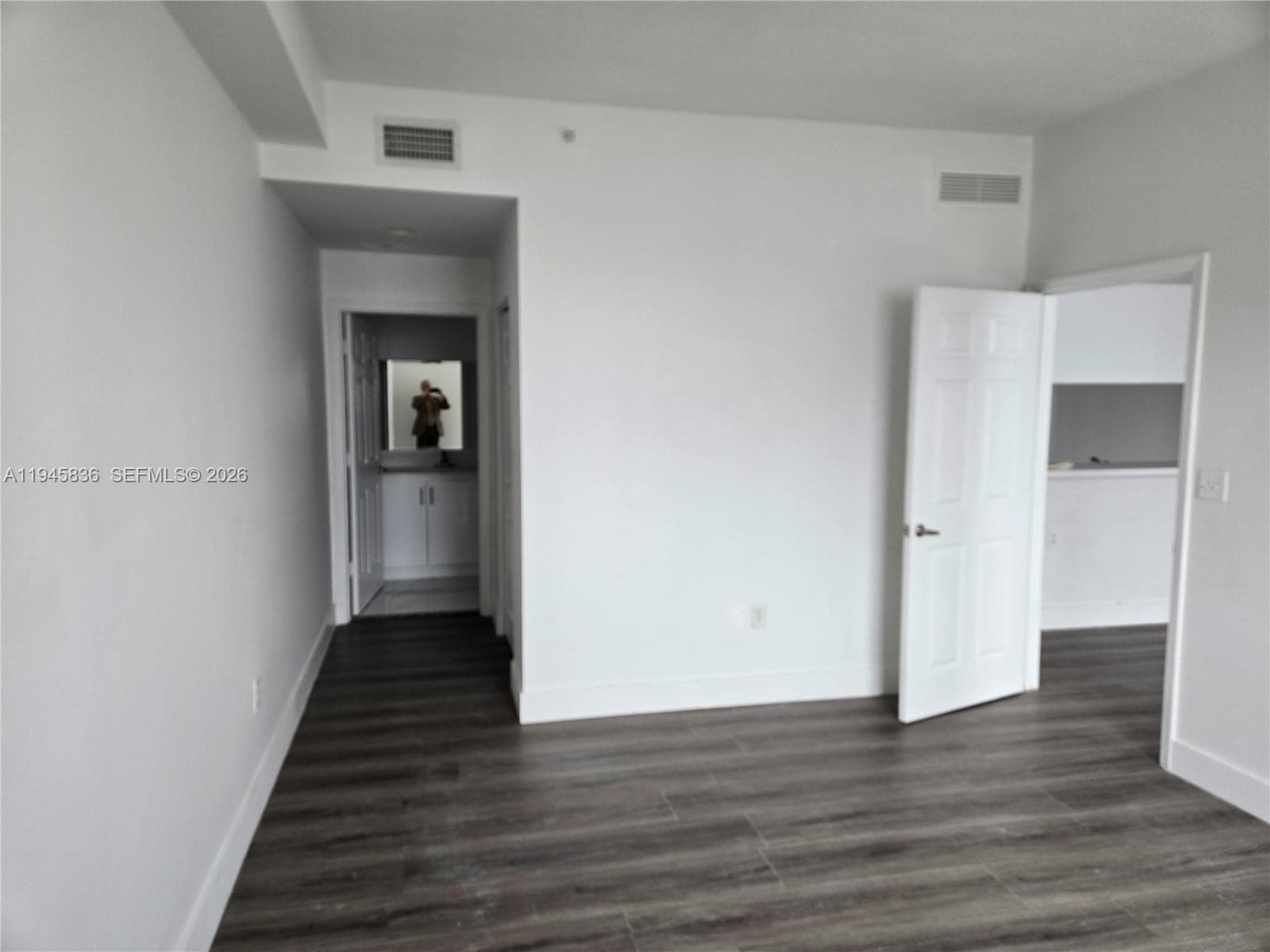 275 NE 18th St # 503, Miami, FL 33132 photo 2