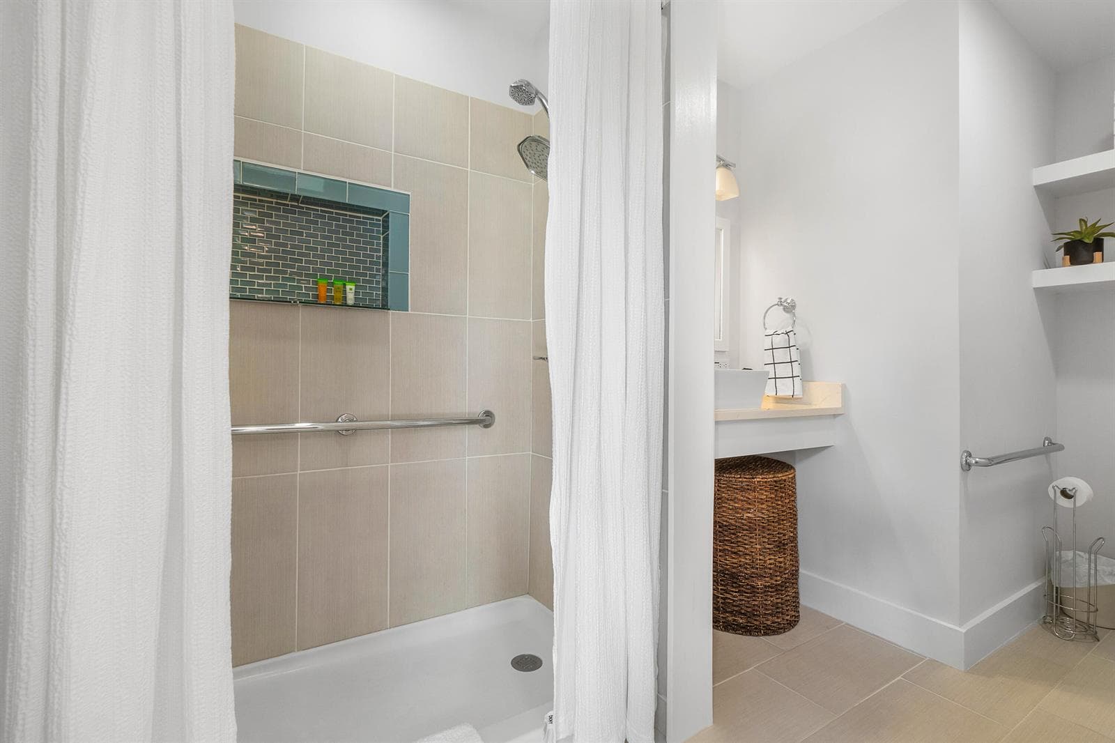 43 W Plumosa Lane # Studio, FL 33467 photo 4