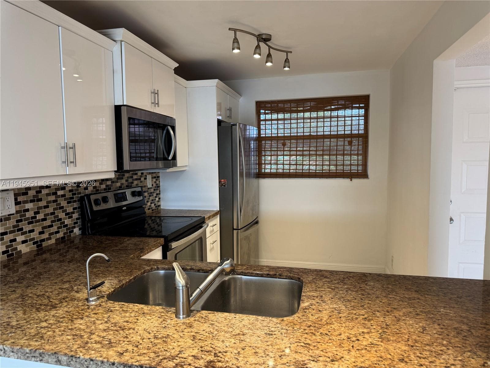 1831 Sabal Palm Dr # 403, Davie, FL 33324 photo 3
