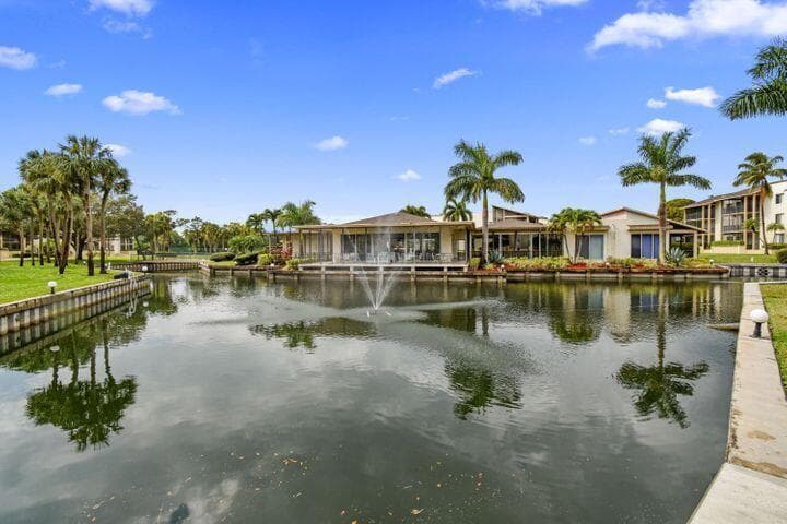 11811 Ave Of The Pga # 2-1 C, Palm Beach Gardens, FL 33418 photo 2