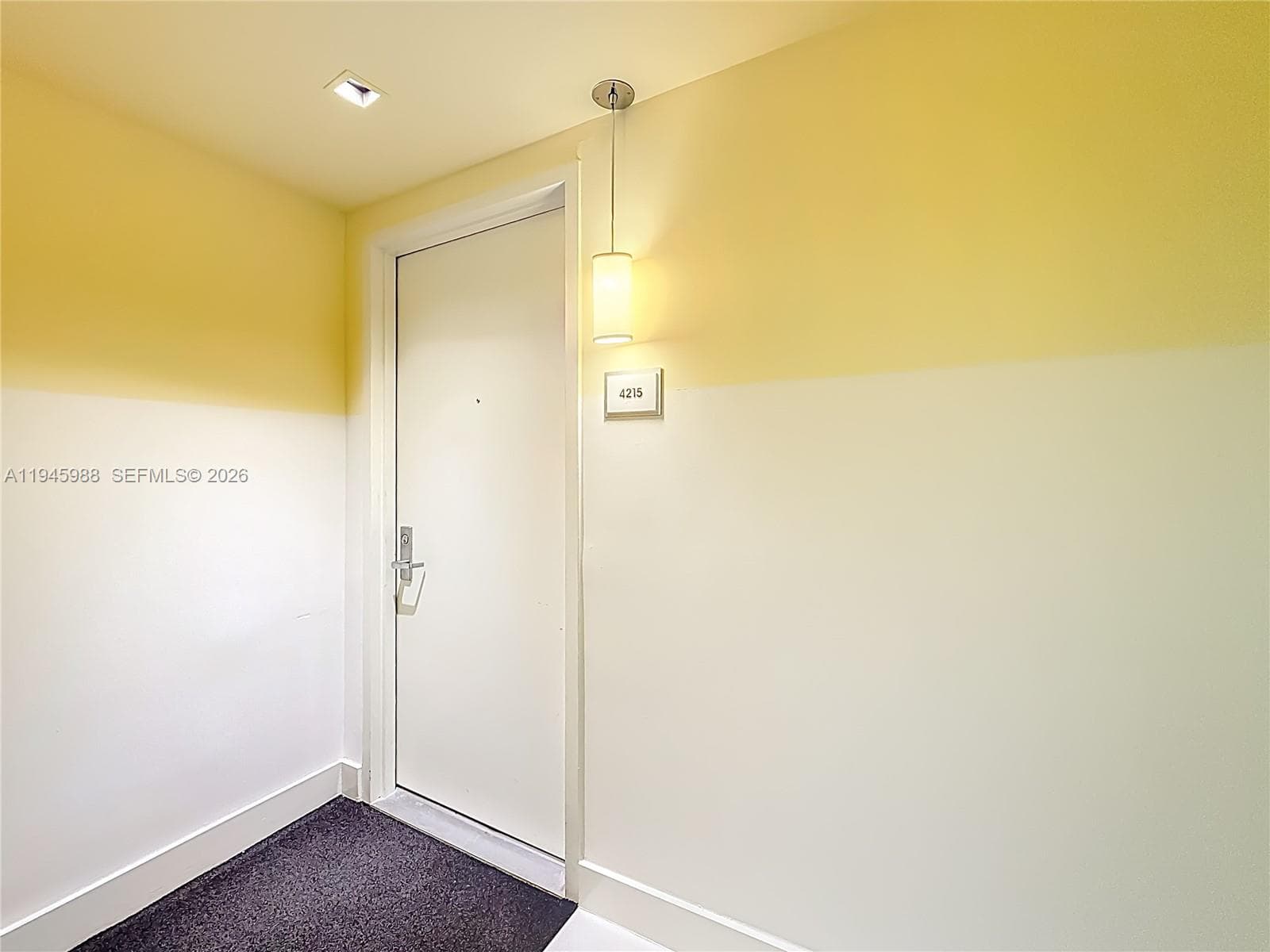 475 Brickell Ave # 4215, Miami, FL 33131 photo 2