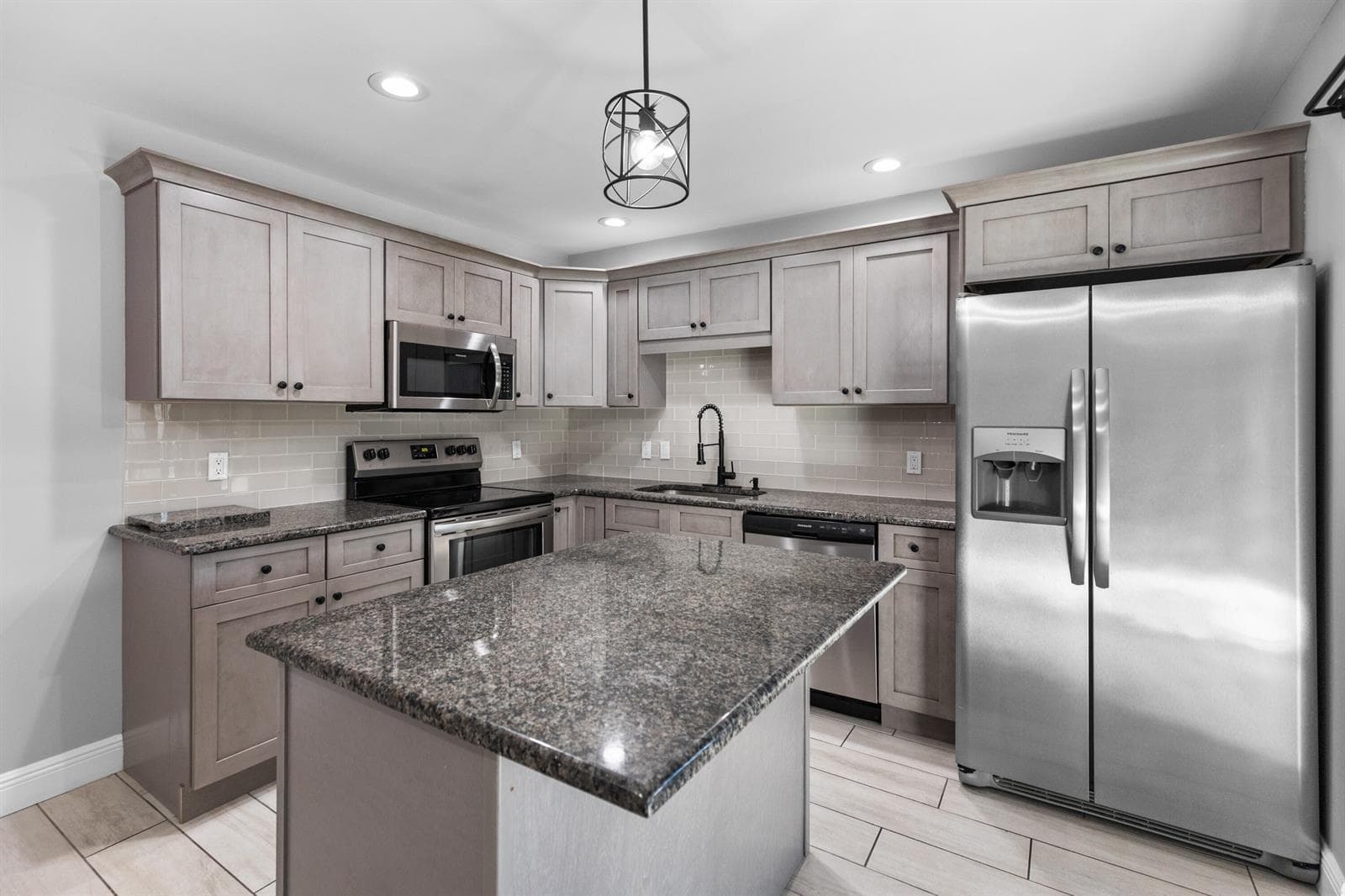 2302 SE Round Table Drive # B, Port St. Lucie, FL 34952 photo 3