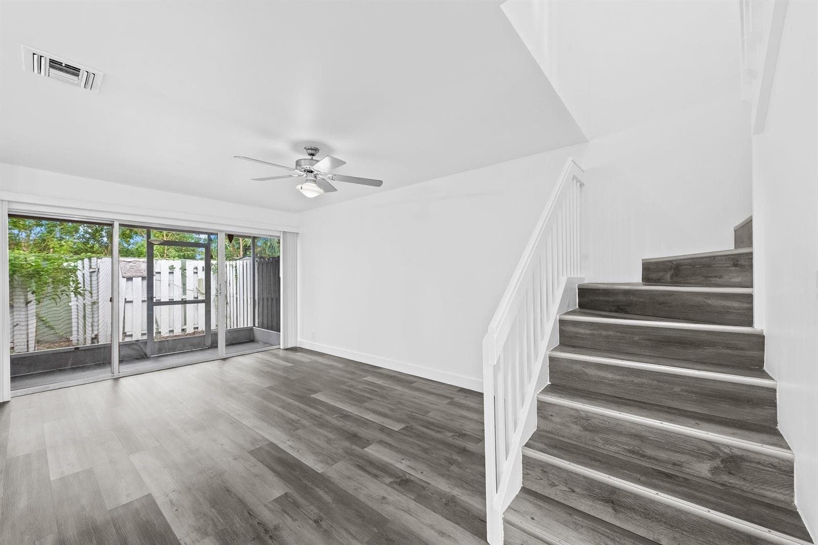 822 Crystal Lake Drive # 822, Deerfield Beach, FL 33064 photo 4
