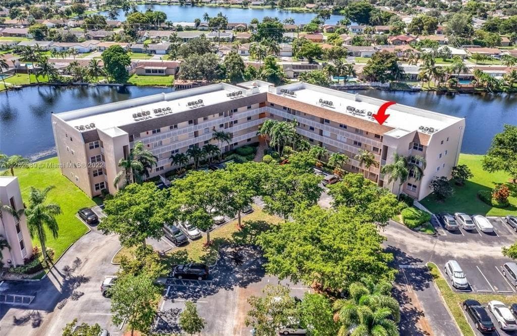 10442 Sunrise Lakes Boulevard # 312, Sunrise, FL 33322 photo 4