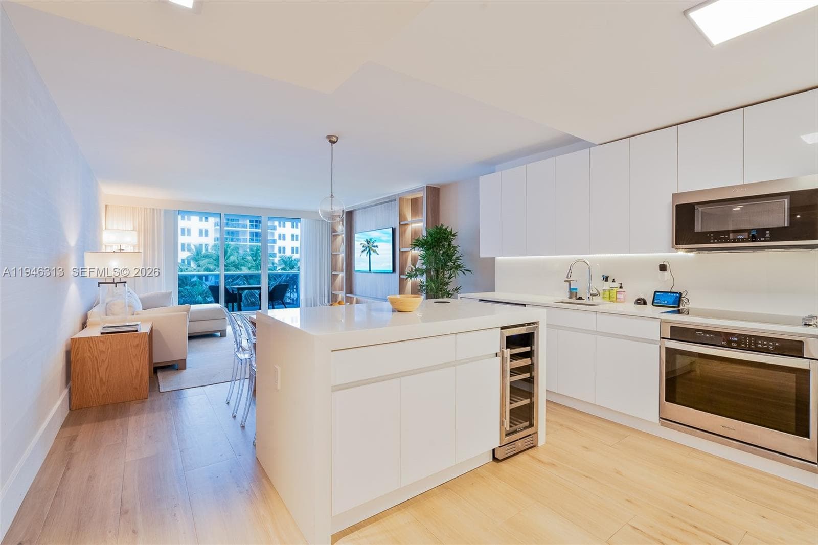2301 Collins Ave # 719, Miami Beach, FL 33139 photo 3