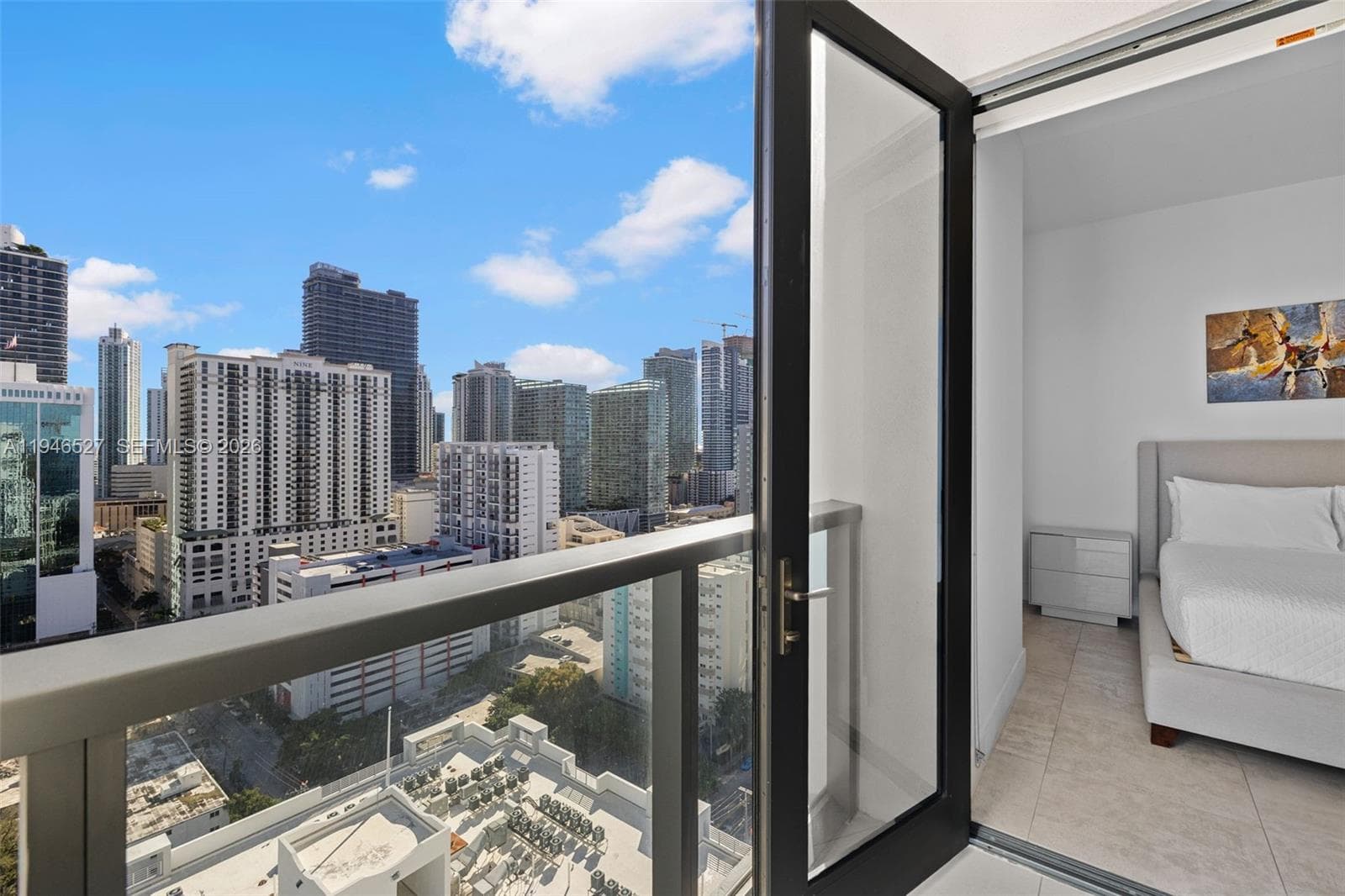 239 SW 9th St # 2304, Miami, FL 33130 photo 3