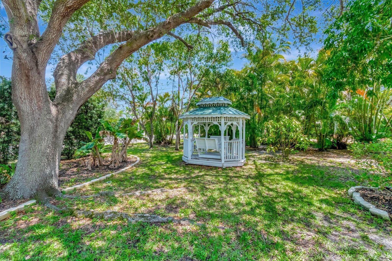 1220 N Swinton Avenue, Delray Beach, FL 33444 photo 4