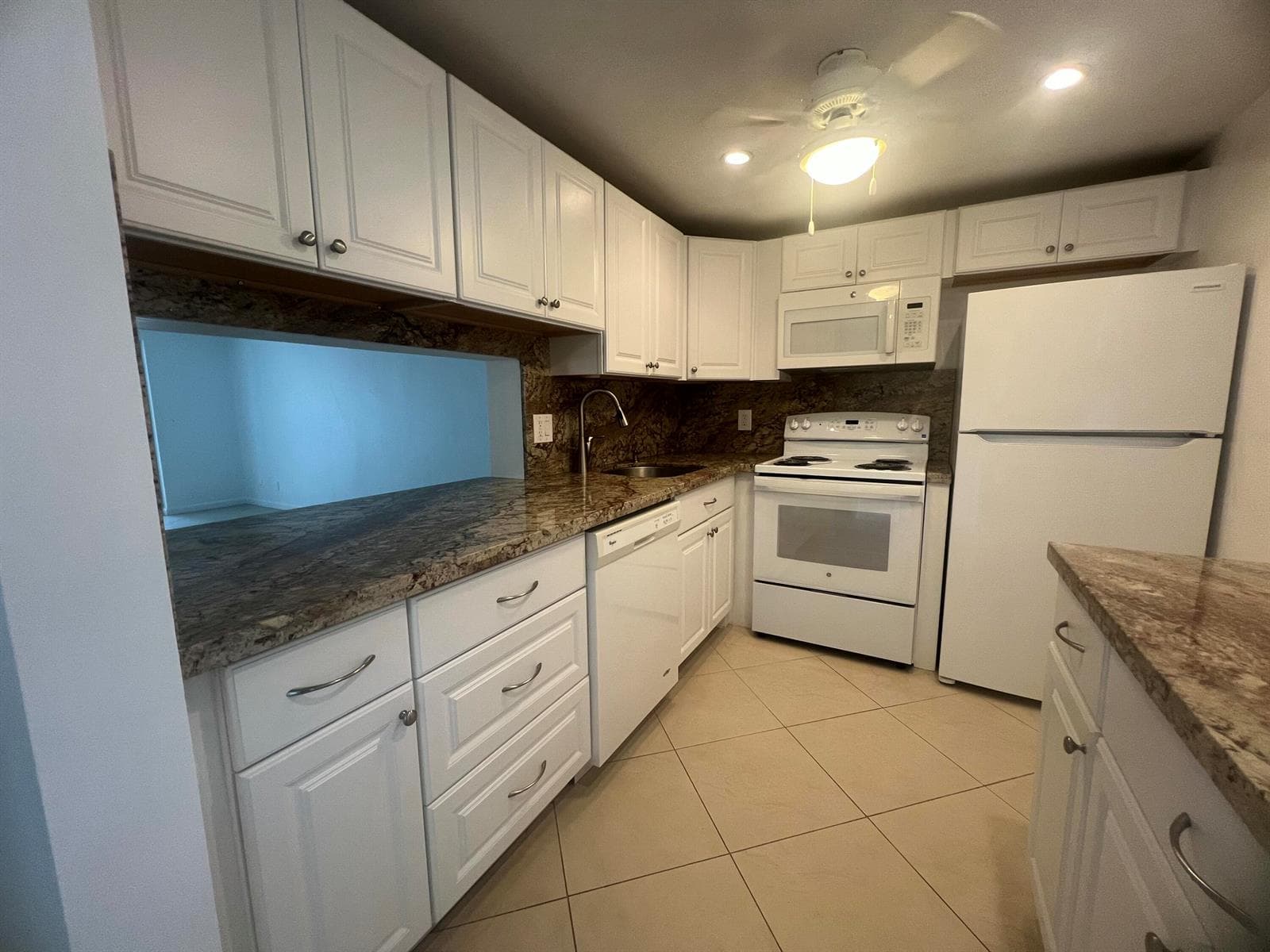 2615 NE 3rd Court # 213, Boynton Beach, FL 33435 photo 2