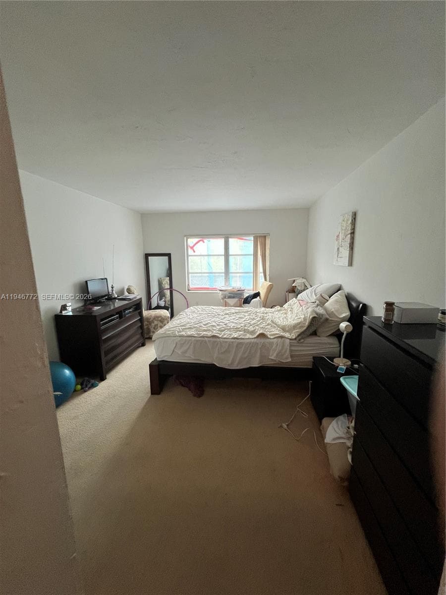 2640 NE 135th St # 312, North Miami, FL 33181 photo 3
