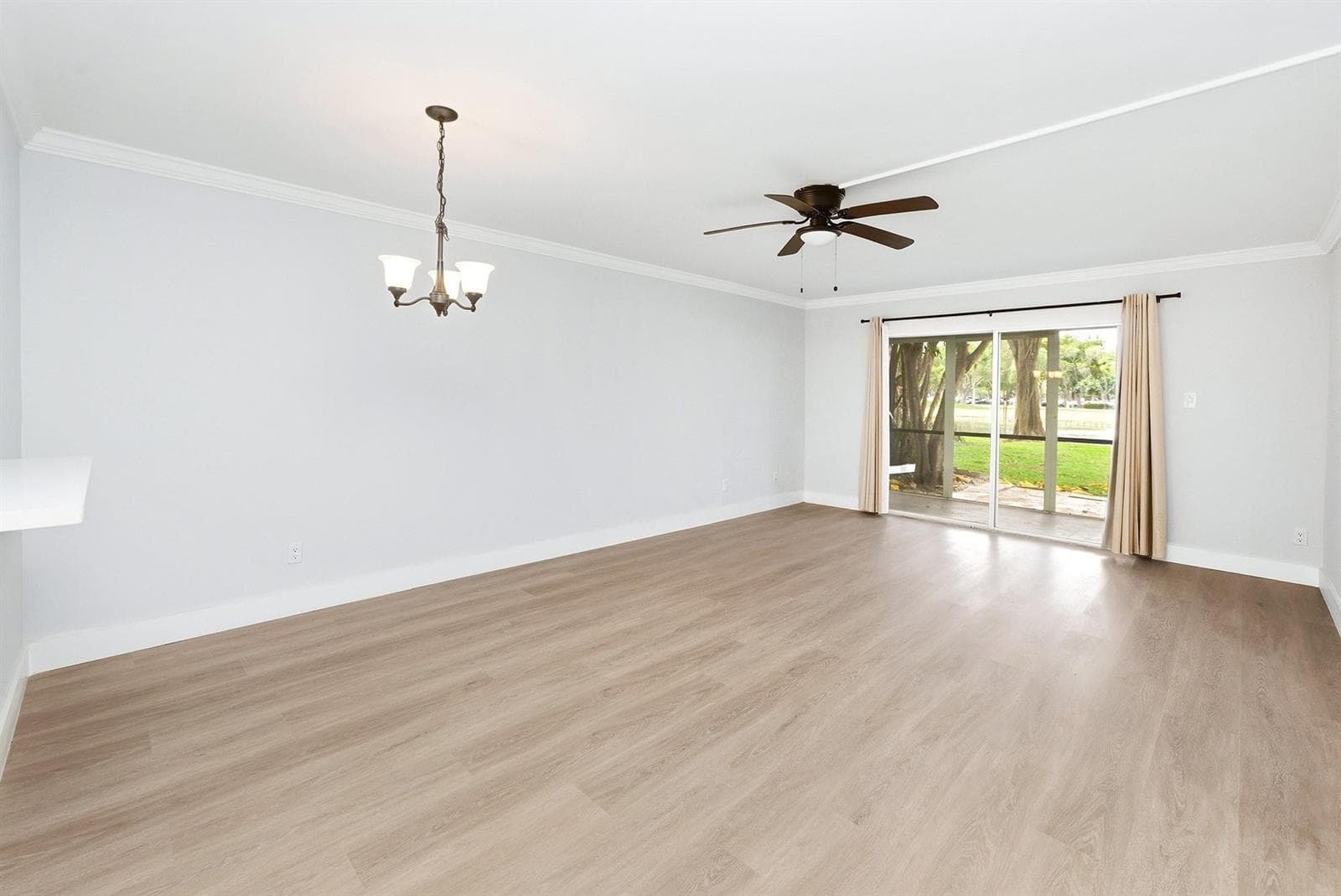 2214 S Cypress Bend Drive # 106, Pompano Beach, FL 33069 photo 5