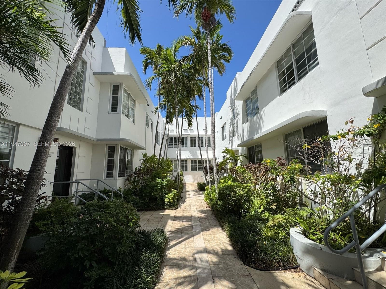 1000 Meridian Ave # 17, Miami Beach, FL 33139