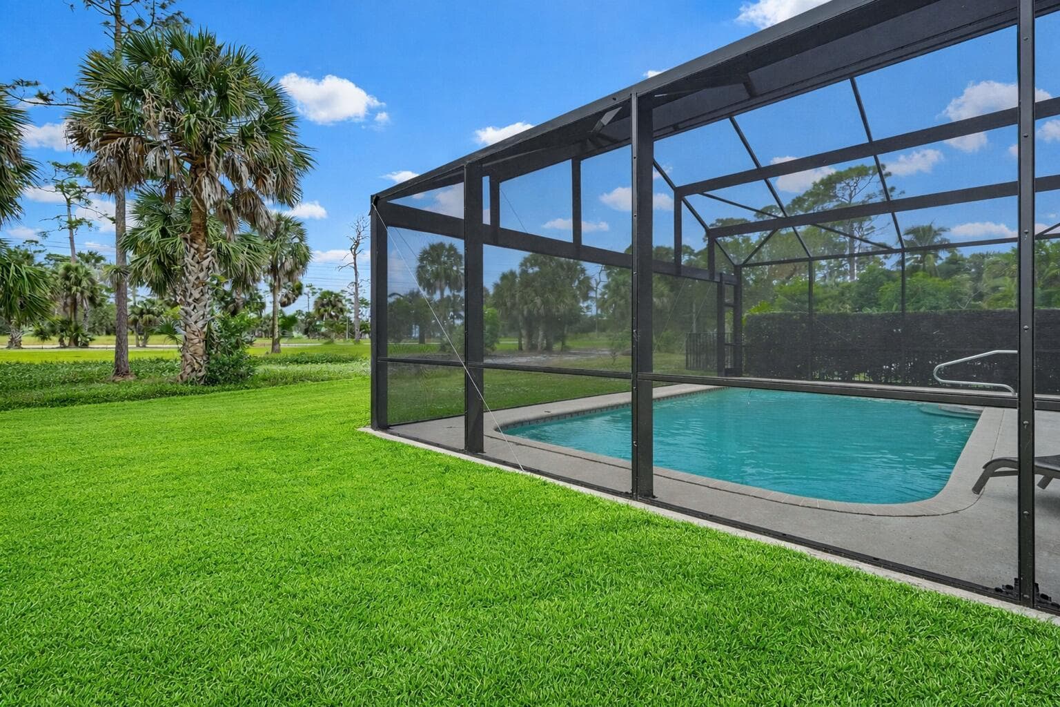 15182 Oak Chase Court, Wellington, FL 33414 photo 2