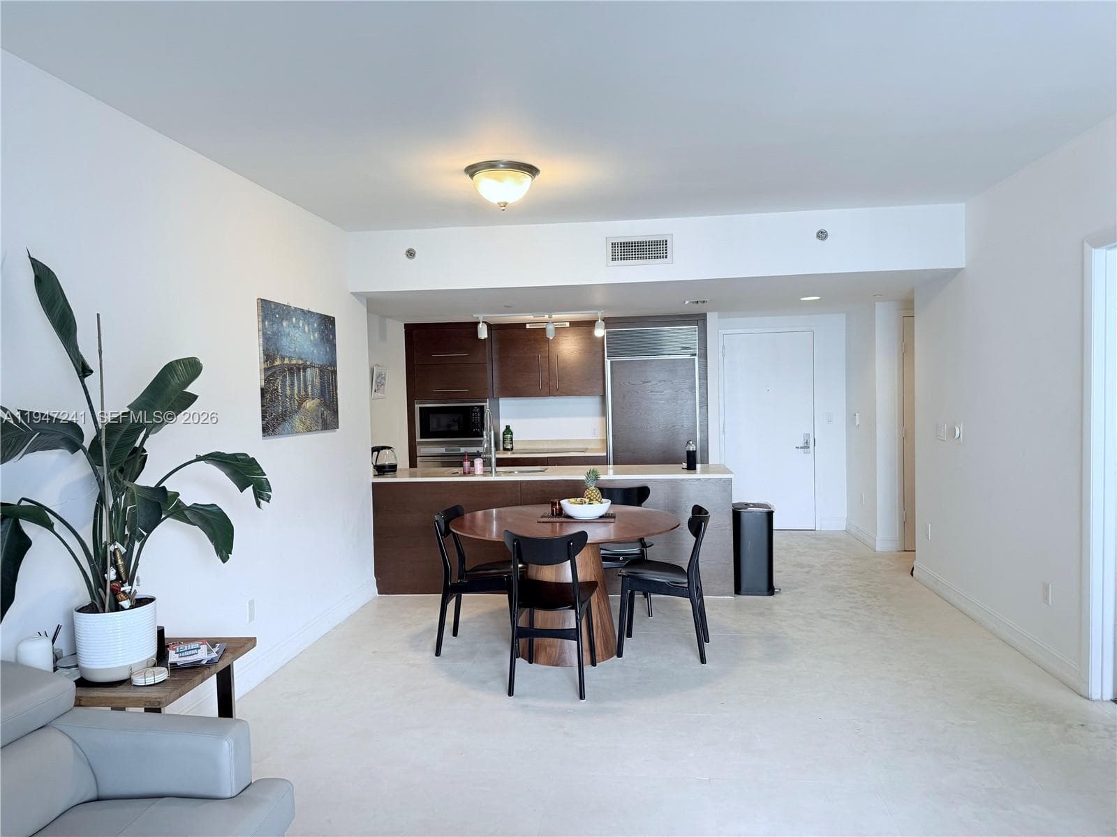 465 Brickell Ave # 2906, Miami, FL 33131 photo 3