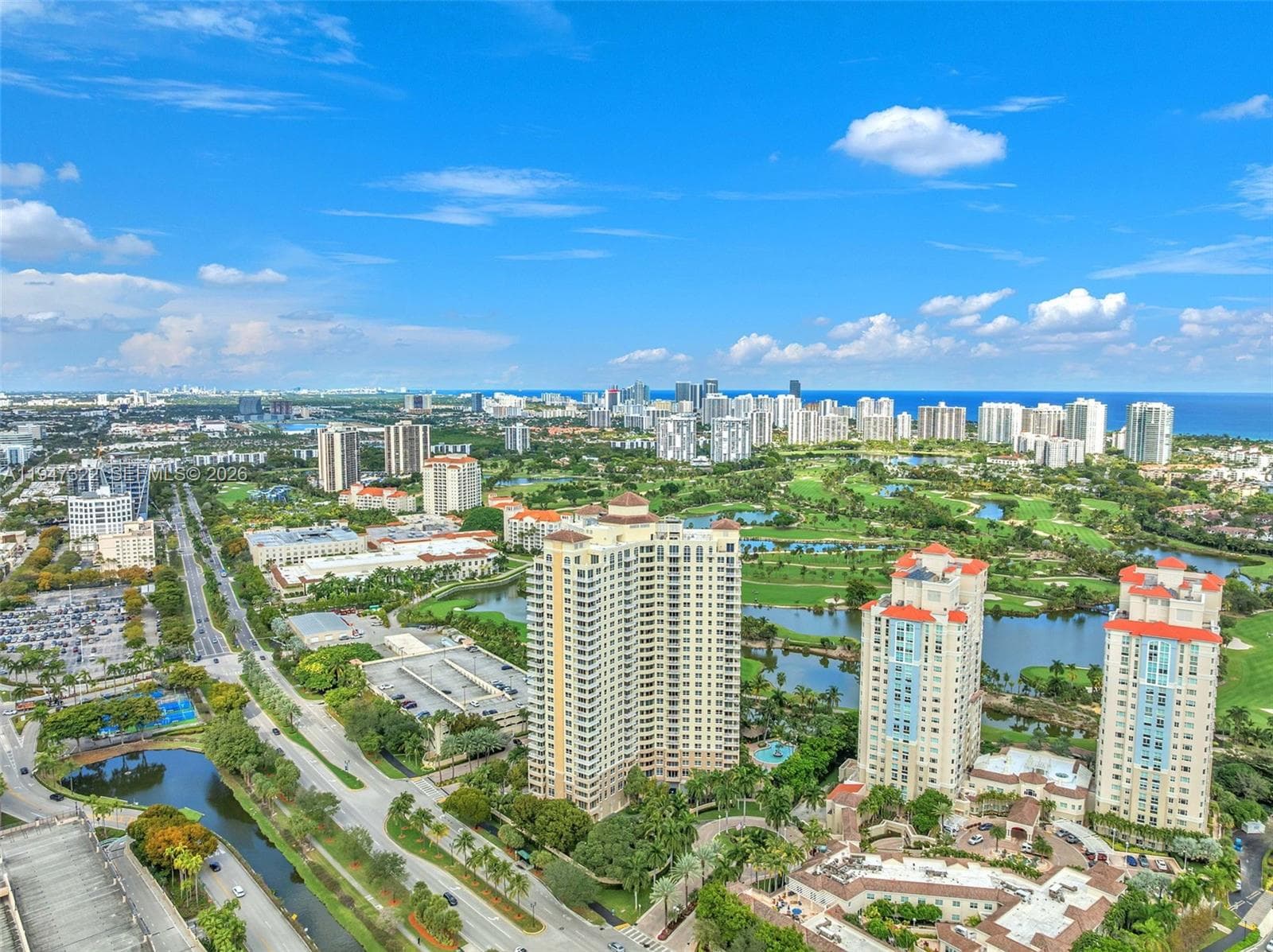 19501 W Country Club Dr # 505, Aventura, FL 33180 photo 3