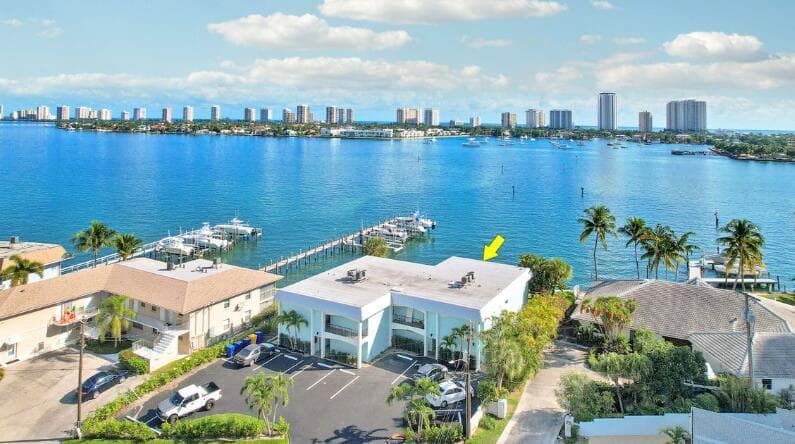 360 Wilma Circle # 5, Riviera Beach, FL 33404 photo 3