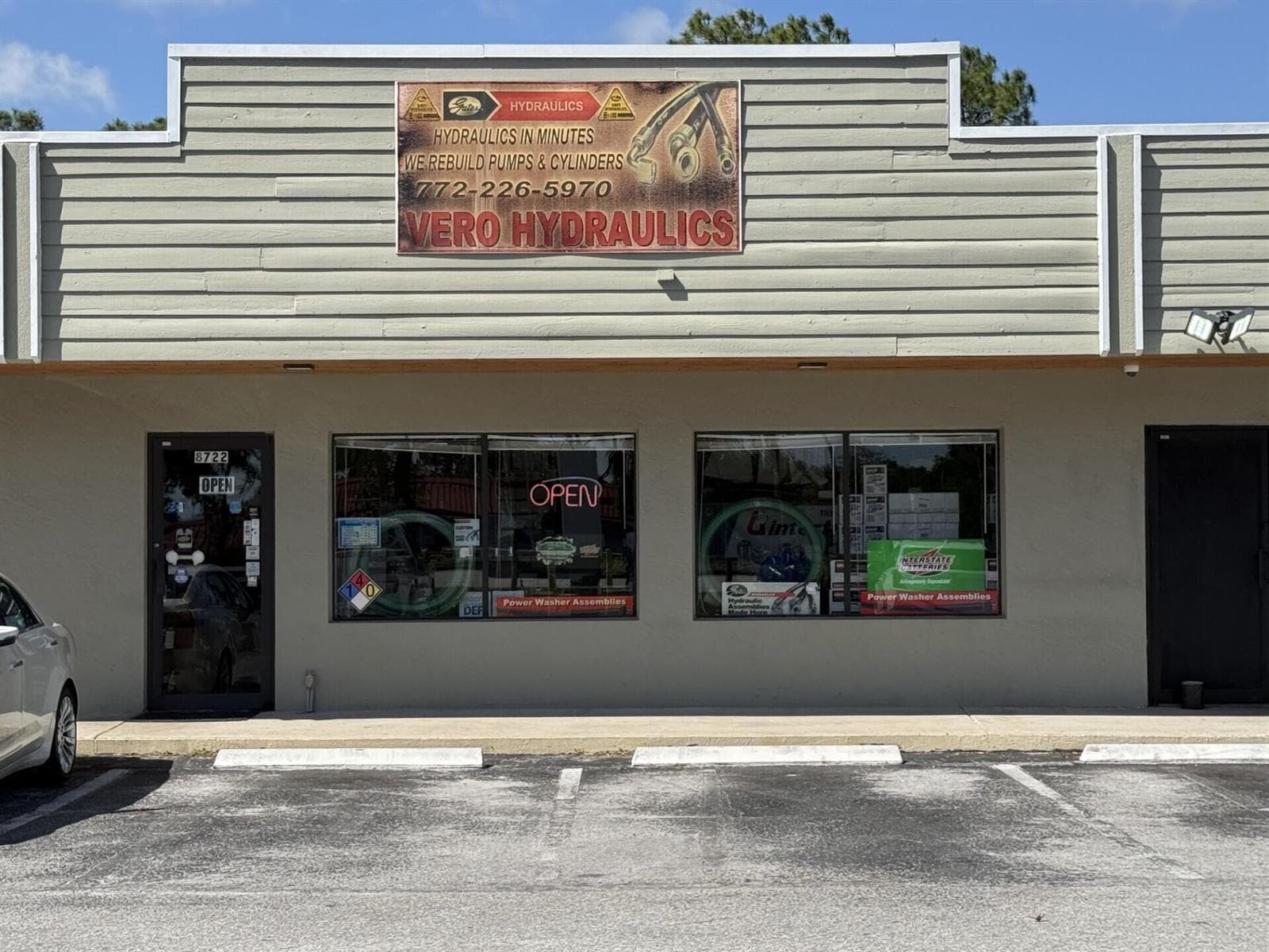 8722 20 Street, Vero Beach, FL 32966