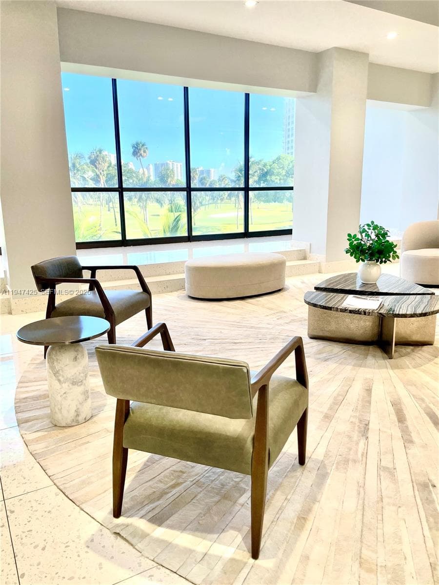 20335 W Country Club Dr # 405, Aventura, FL 33180 photo 3