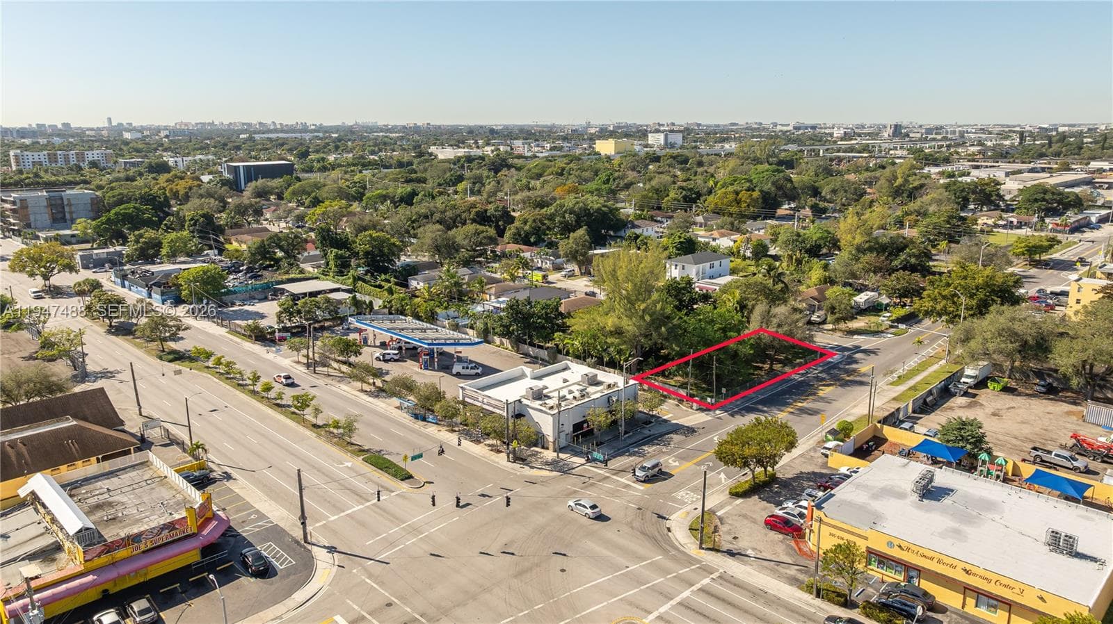 2226 NW 46th St, Miami, FL 33142 photo 2
