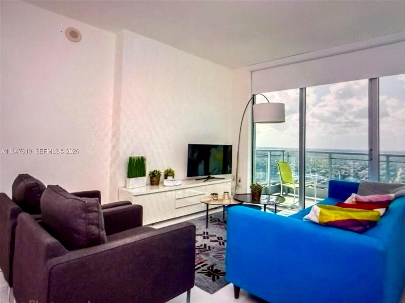 92 SW 3rd St # 4709, Miami, FL 33130 photo 5