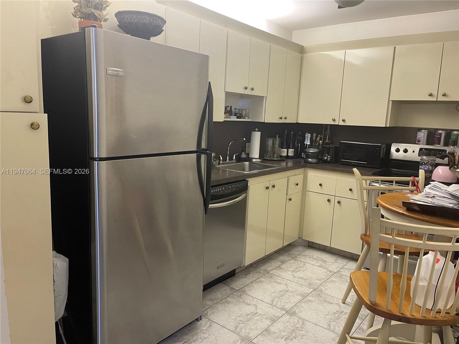 20100 W Country Club Dr # 507, Aventura, FL 33180 photo 4