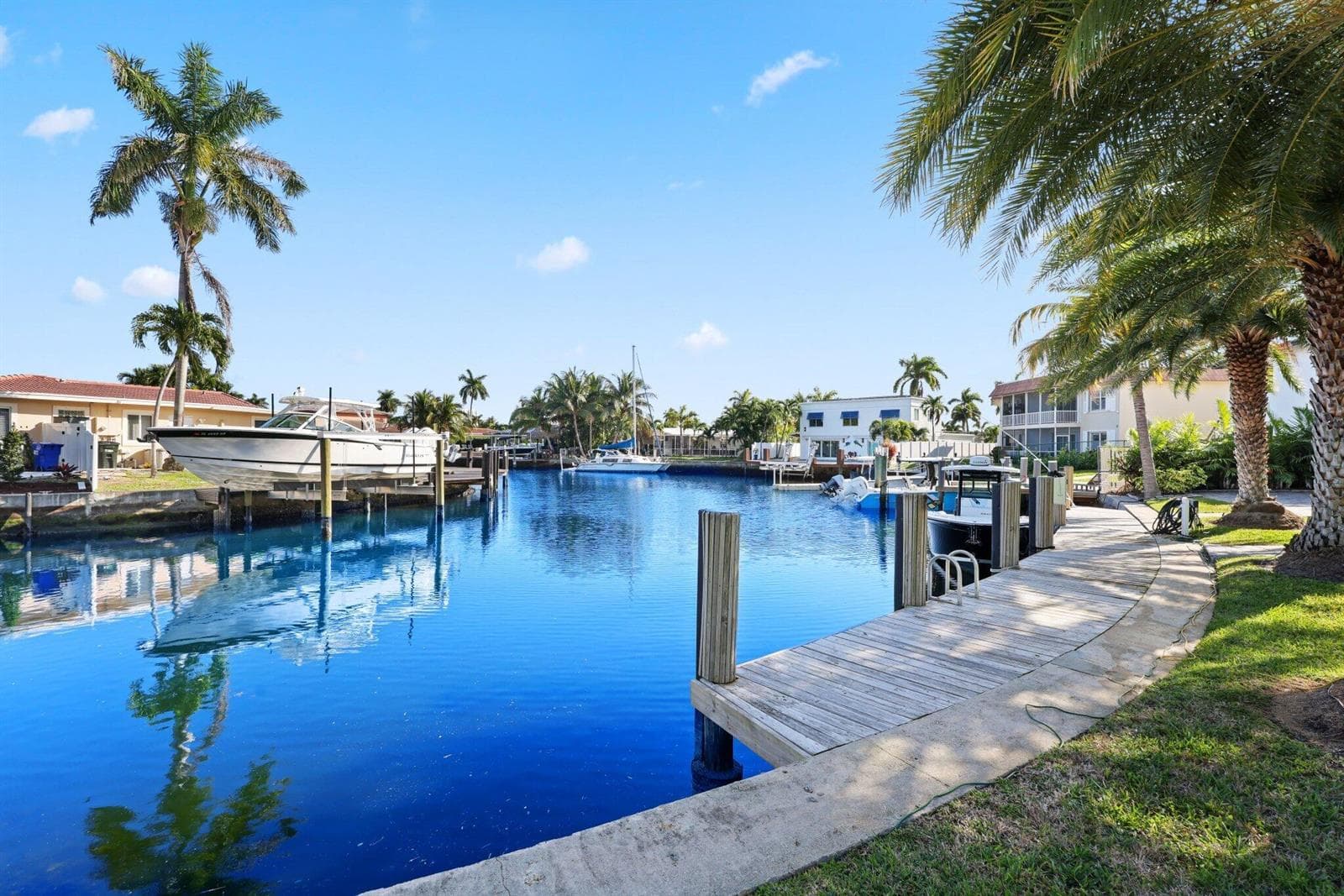 830 SE 22nd Avenue, Pompano Beach, FL 33062 photo 4