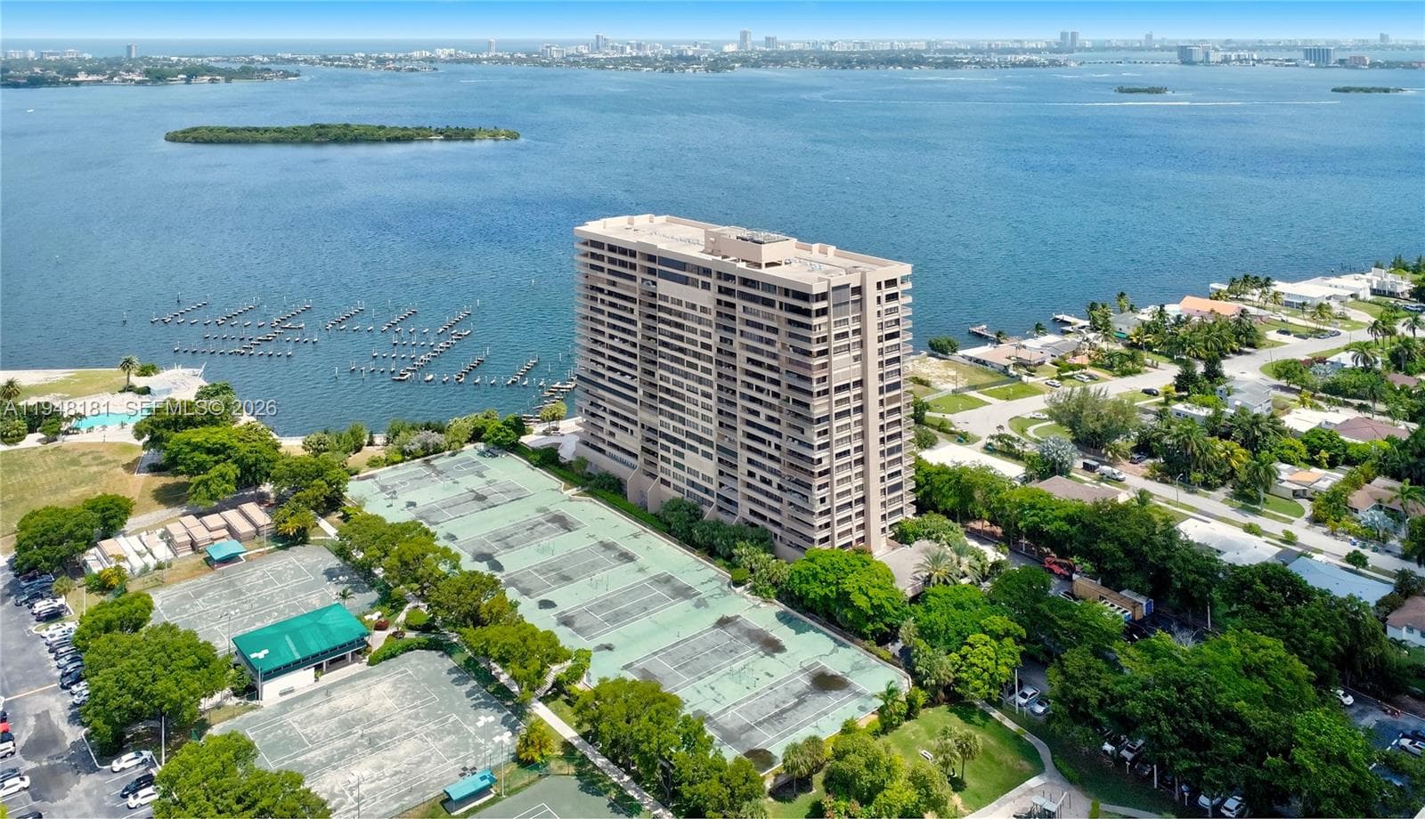 11113 Biscayne Blvd # PH8, Miami, FL 33181 photo 2