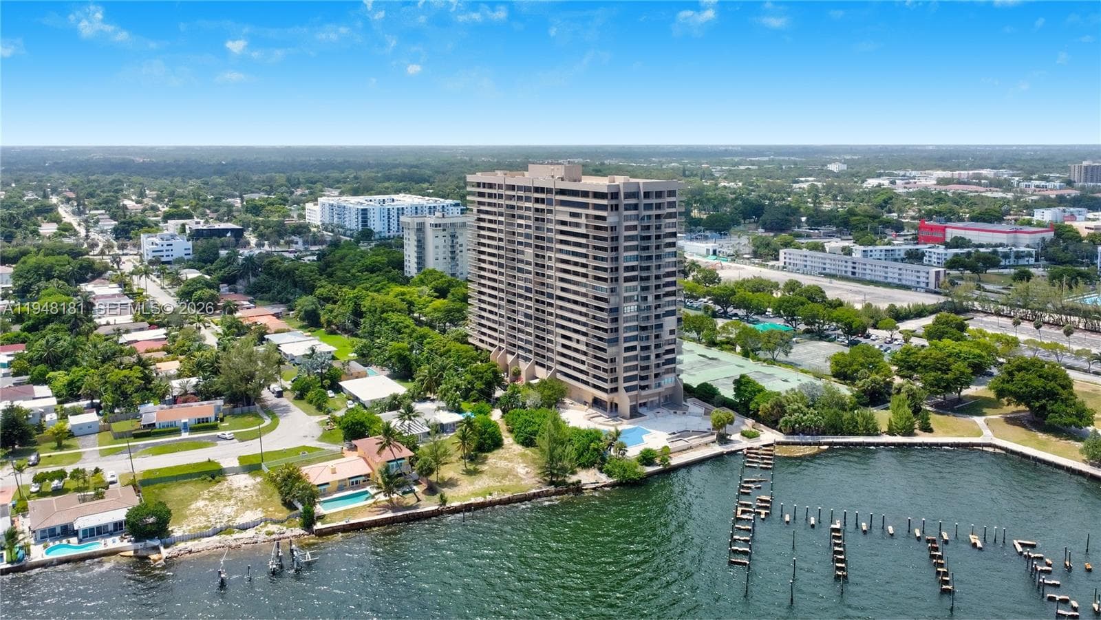 11113 Biscayne Blvd # PH8, Miami, FL 33181 photo 3