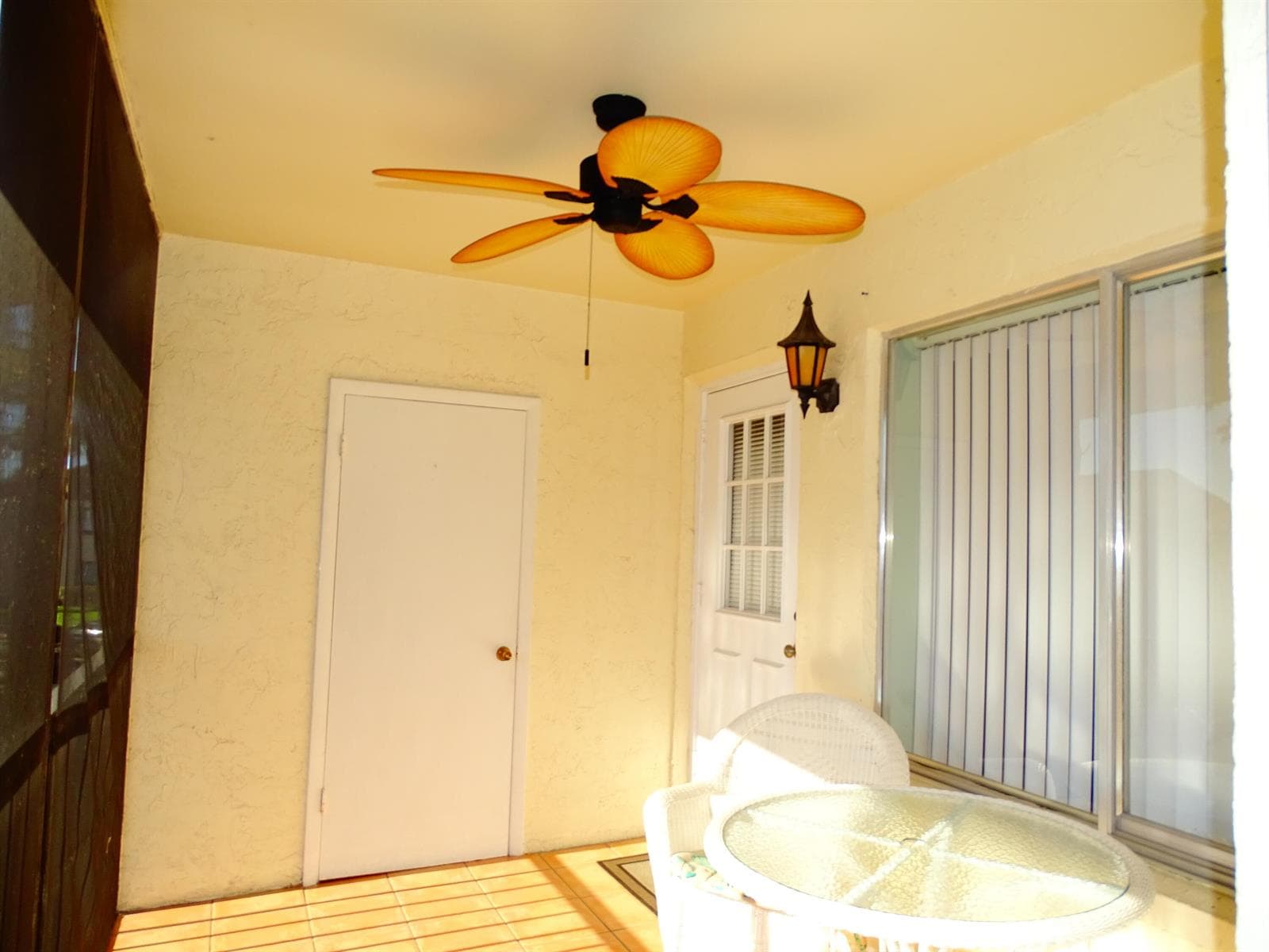 409 Pine Glen Lane # A-2, FL 33463 photo 3