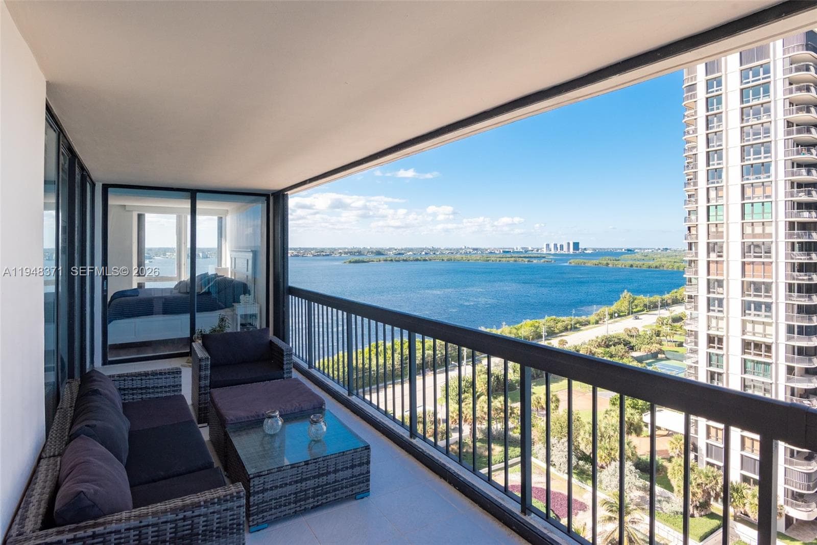5380 N Ocean Dr # 15G, Singer Island, FL 33404 photo 2