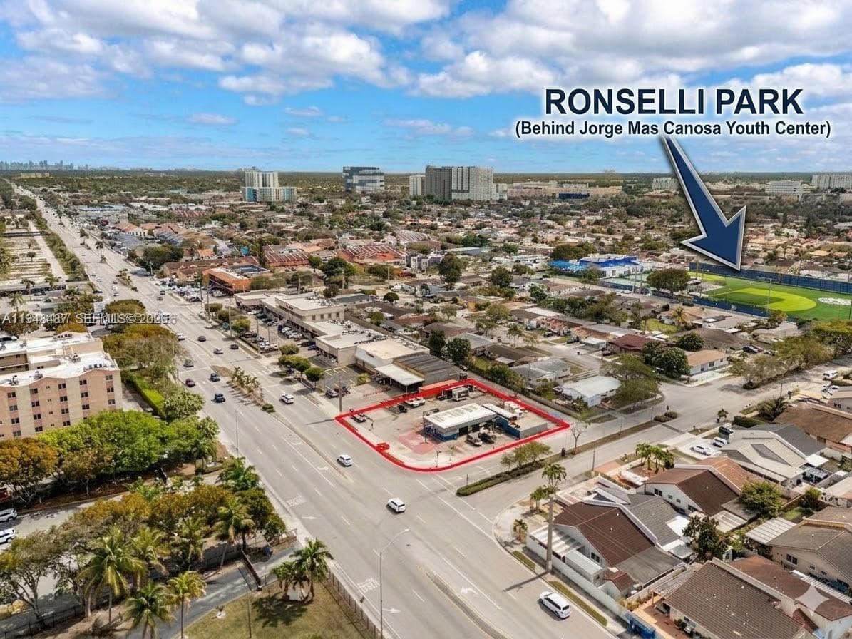 11480 W Flagler St, Sweetwater, FL 33174 photo 2